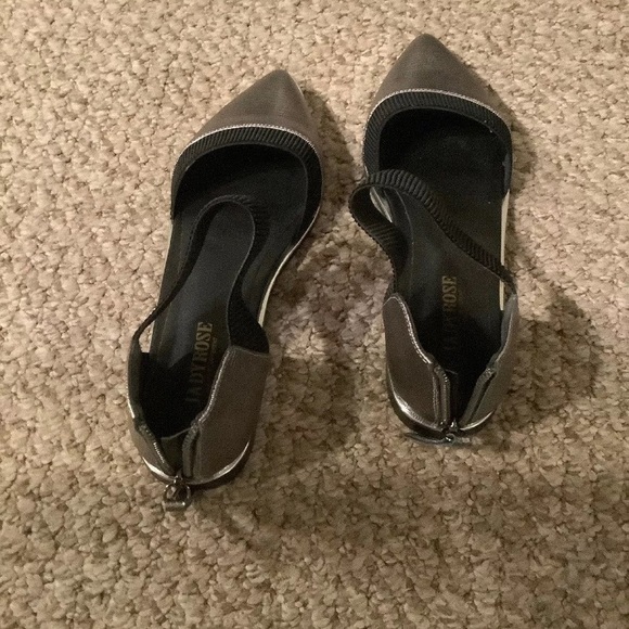 Jady Rose size 8 leather pointed toe silver flats - Picture 4 of 6